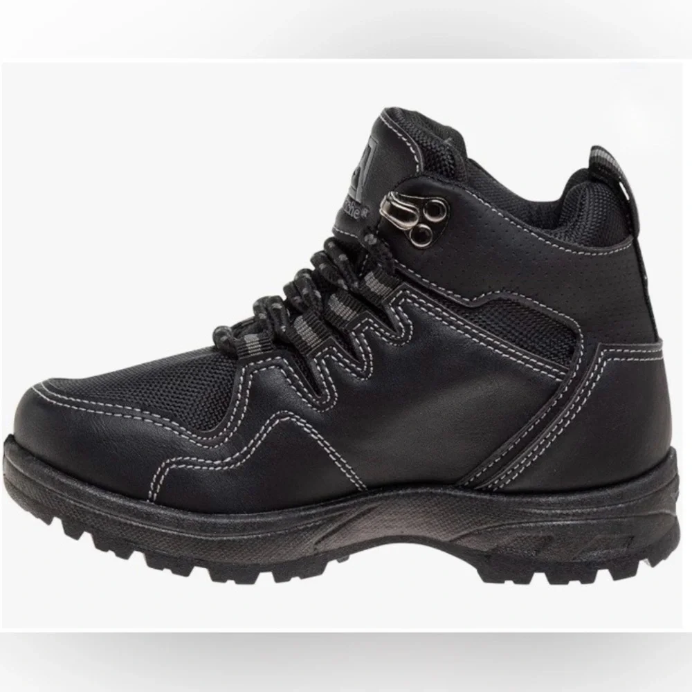 Avalanche Black Kid’s Outdoor Boots Size 2